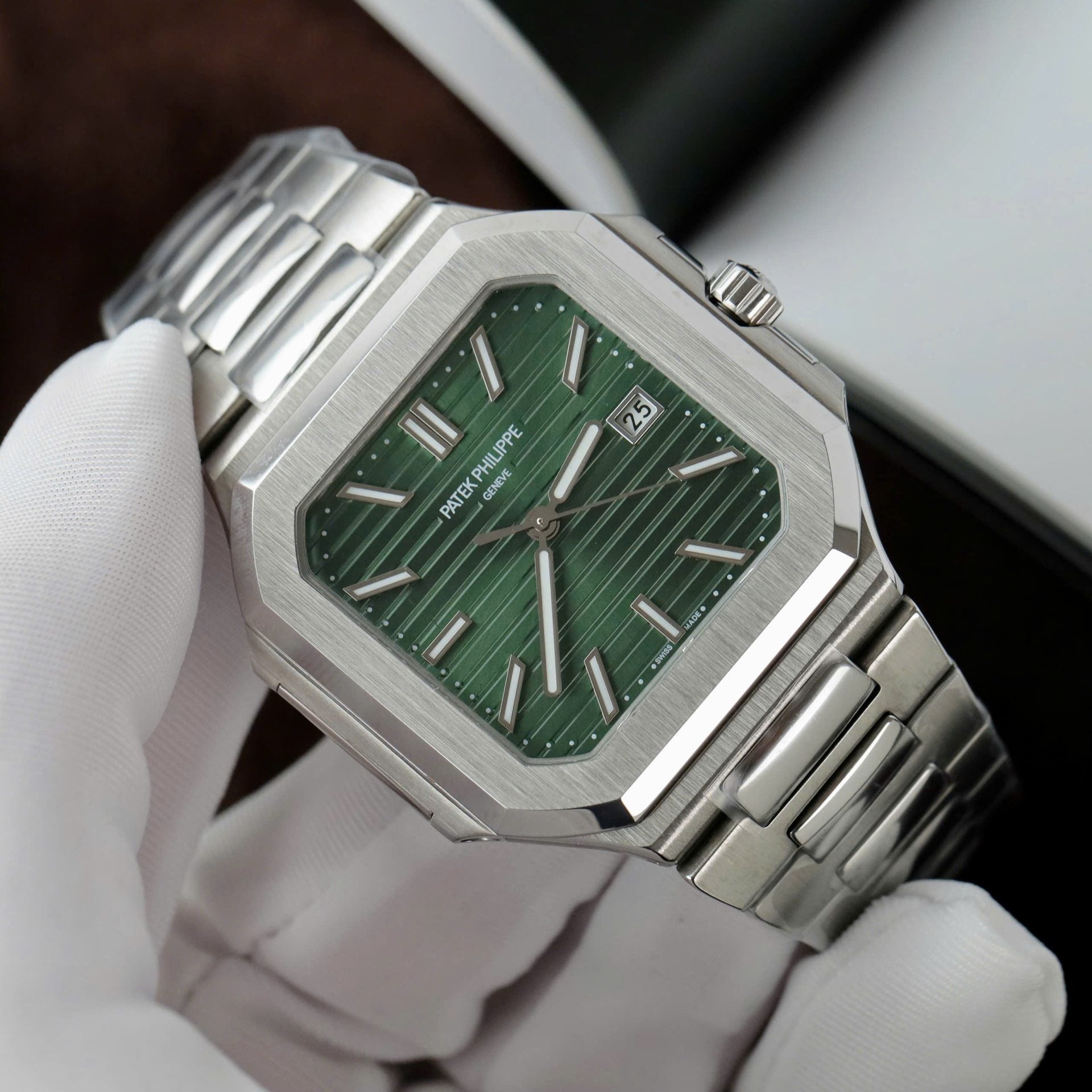 Patek Philippe Cubitus 5821 Cadran Vert Fil Métallique 45 mm