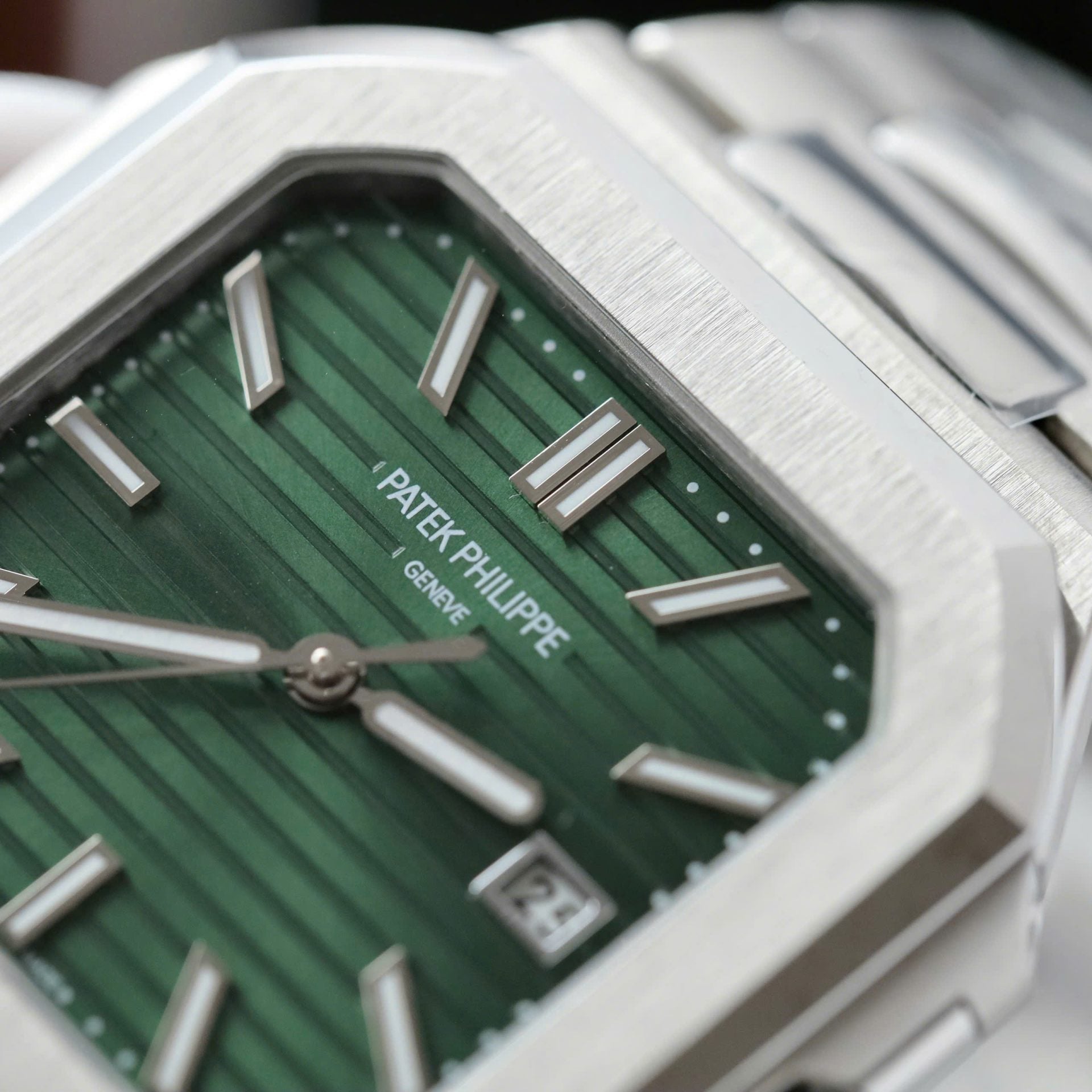 Patek Philippe Cubitus 5821 Cadran Vert Fil Métallique 45 mm