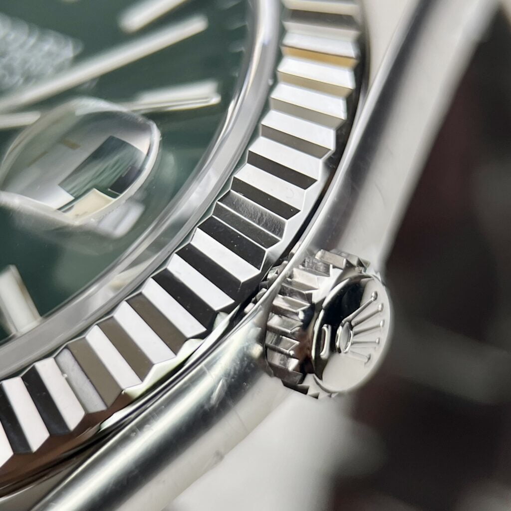 Rolex DateJust 126334 Cadran Vert Oyster Bracelet 41mm