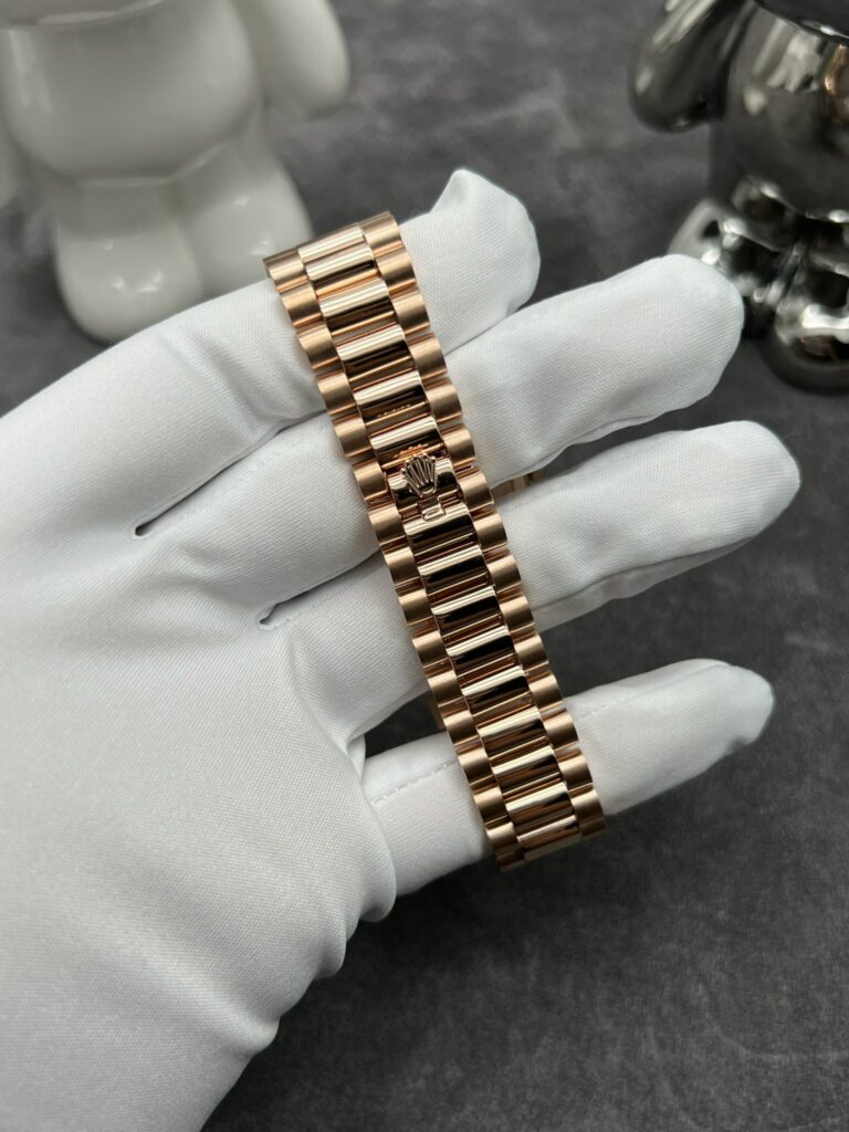 Rolex Day-Date 128235 Cadran Chocolat 36 mm