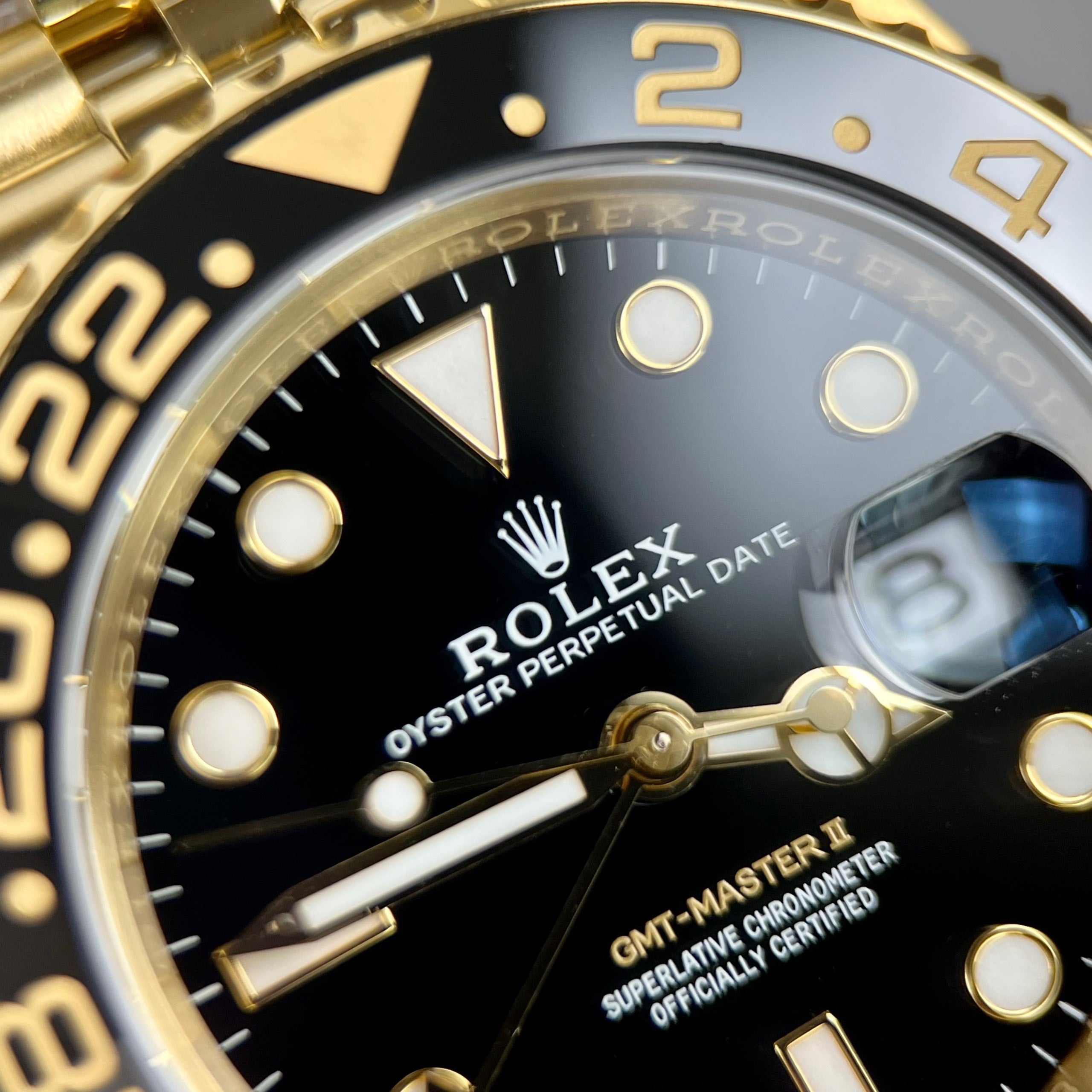 Rolex GMT-Master II 126718GRNR 40 mm