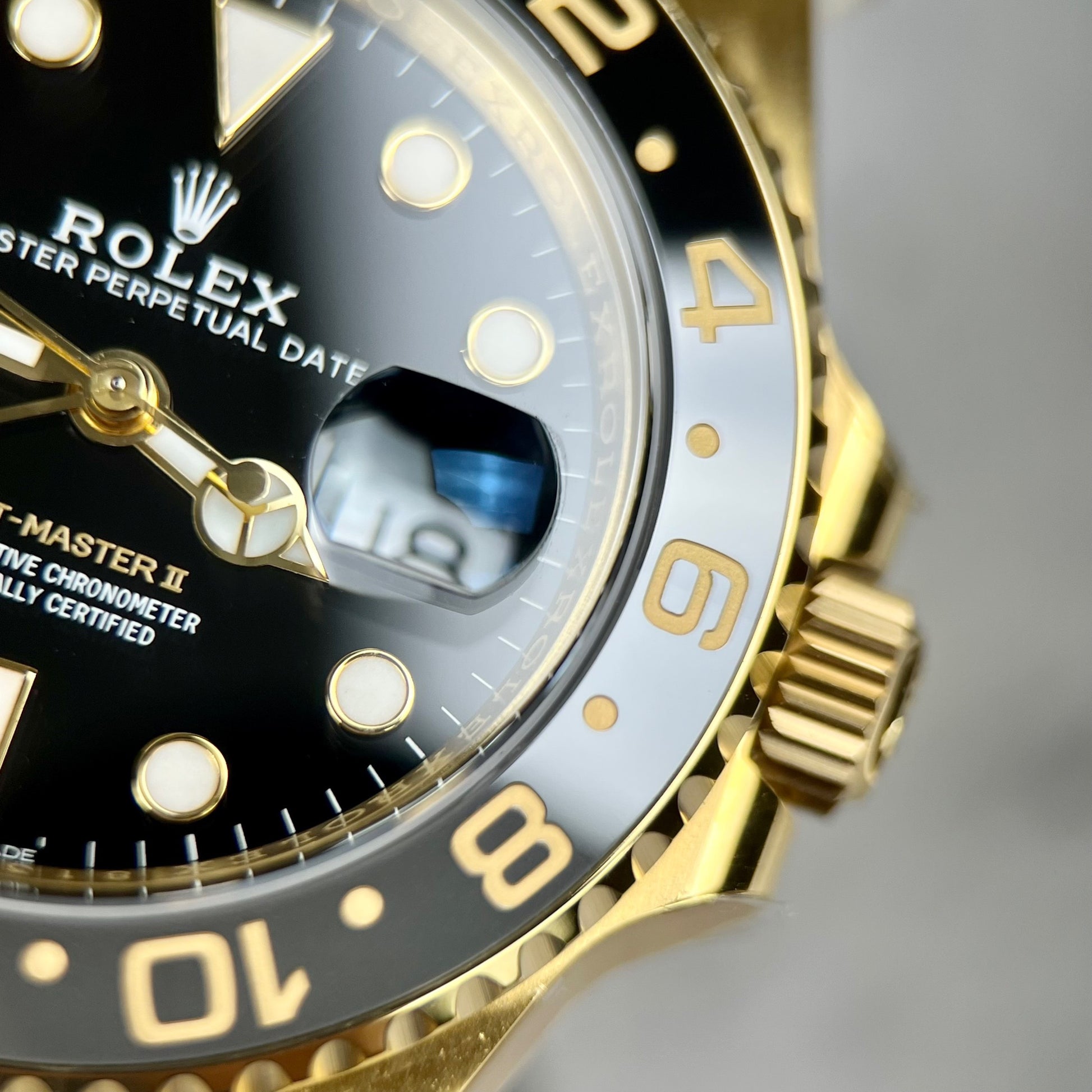 Rolex GMT-Master II 126718GRNR 40 mm