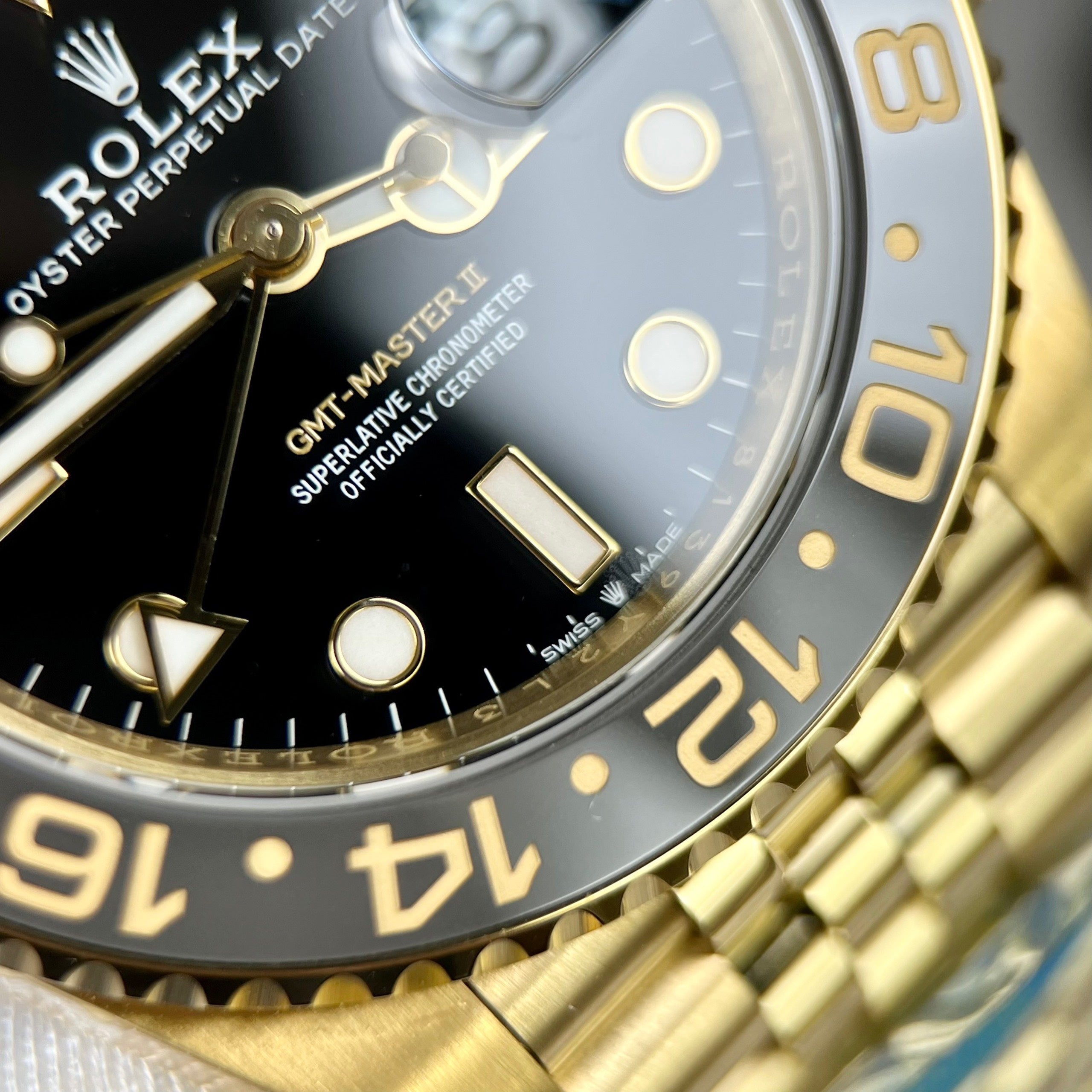 Rolex GMT-Master II 126718GRNR 40 mm
