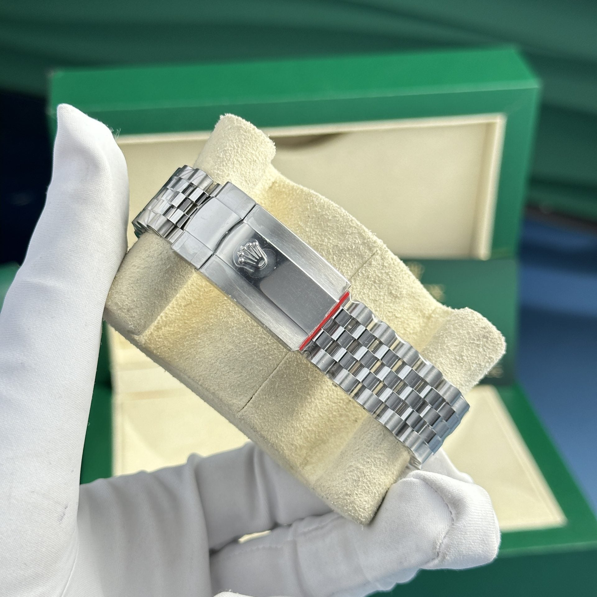 Rolex DateJust 126334 Cadran bleu 41 mm