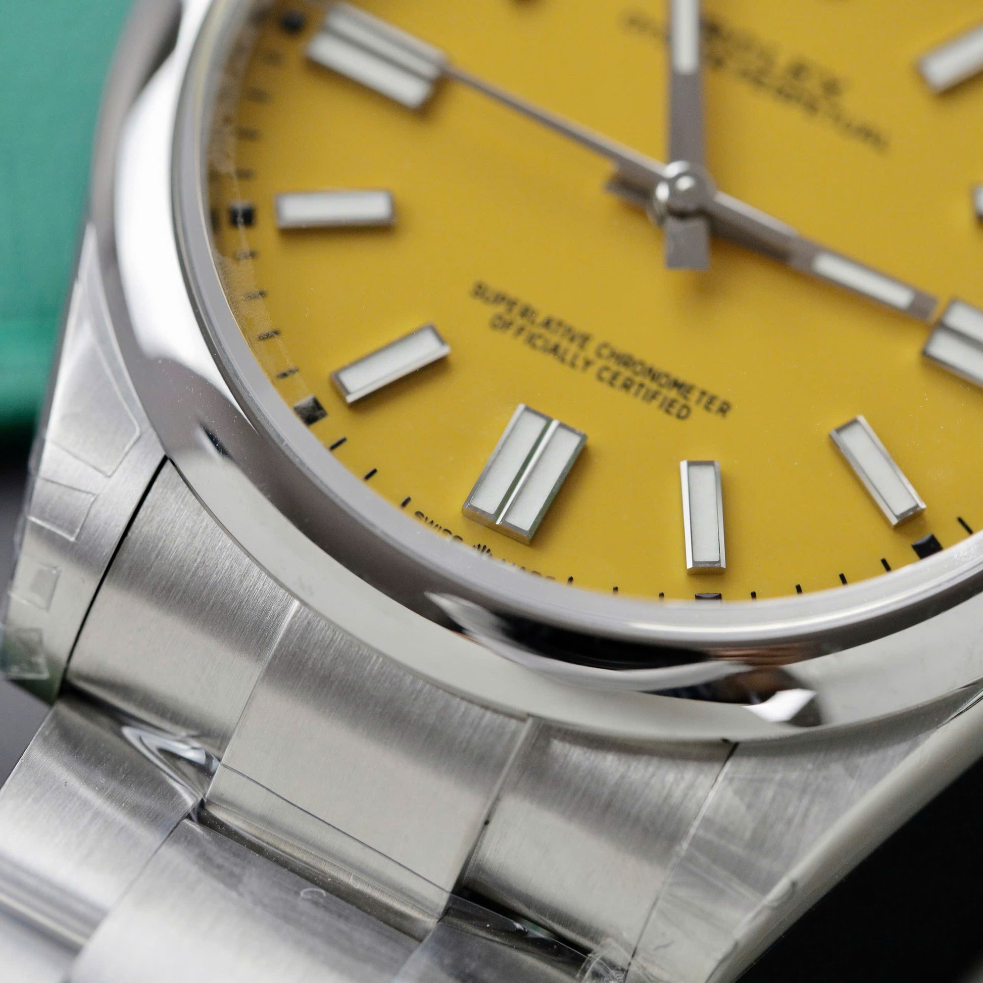 Rolex Oyster Perpetual 124300 Cadran jaune 41 mm