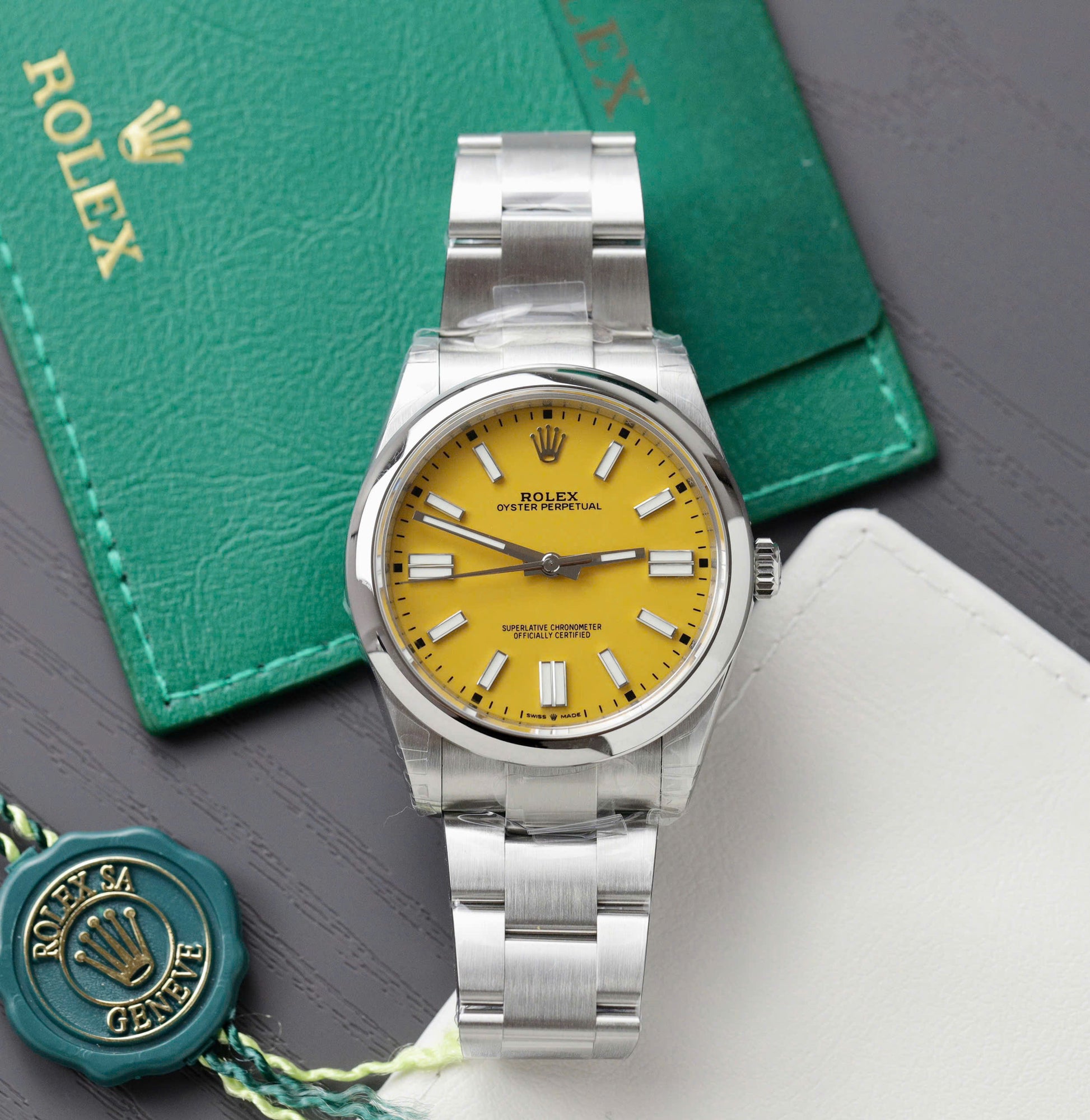 Rolex Oyster Perpetual 124300 Cadran jaune 41 mm