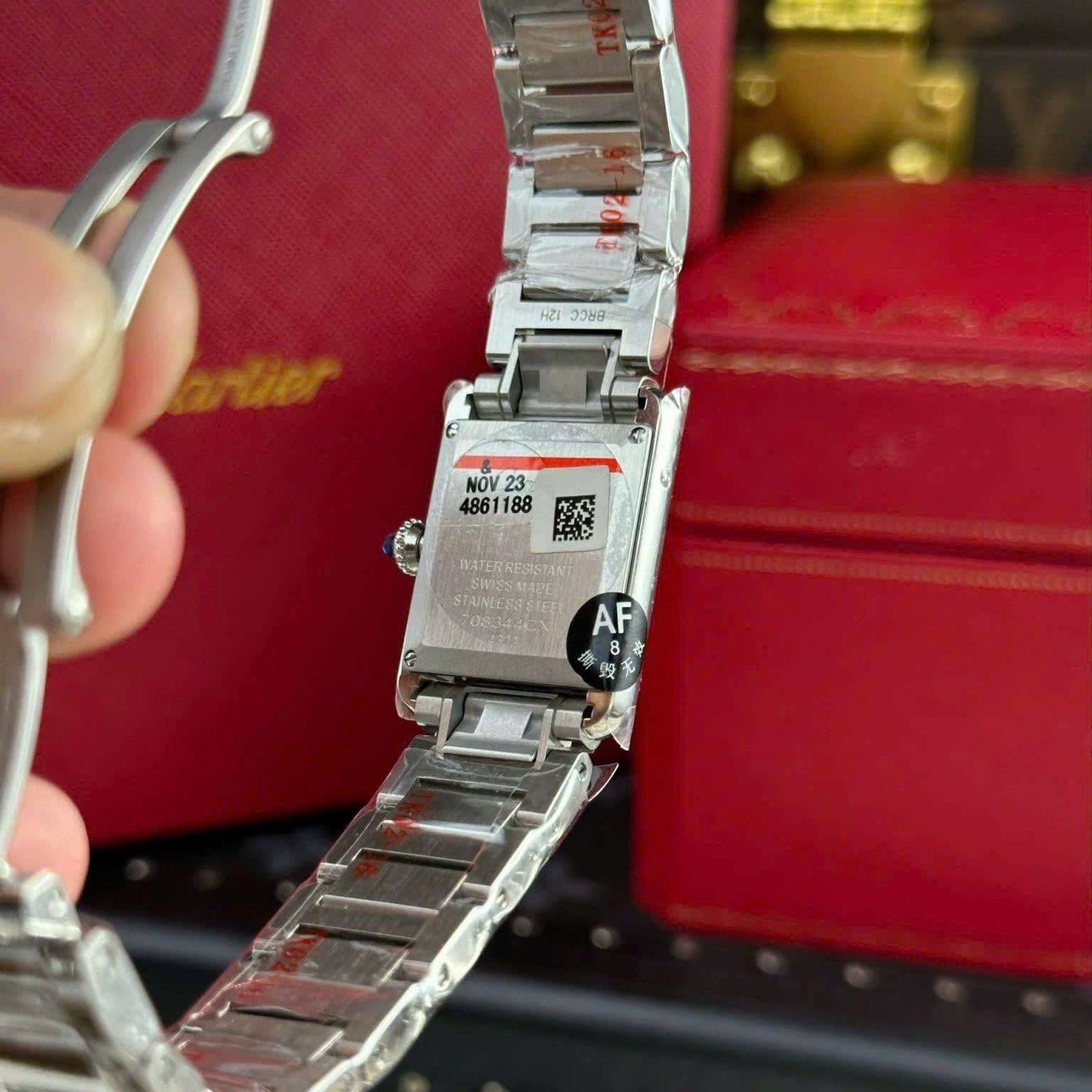 CARTIER TANK 22 MM - Montre Cartier - Femme - VEM713