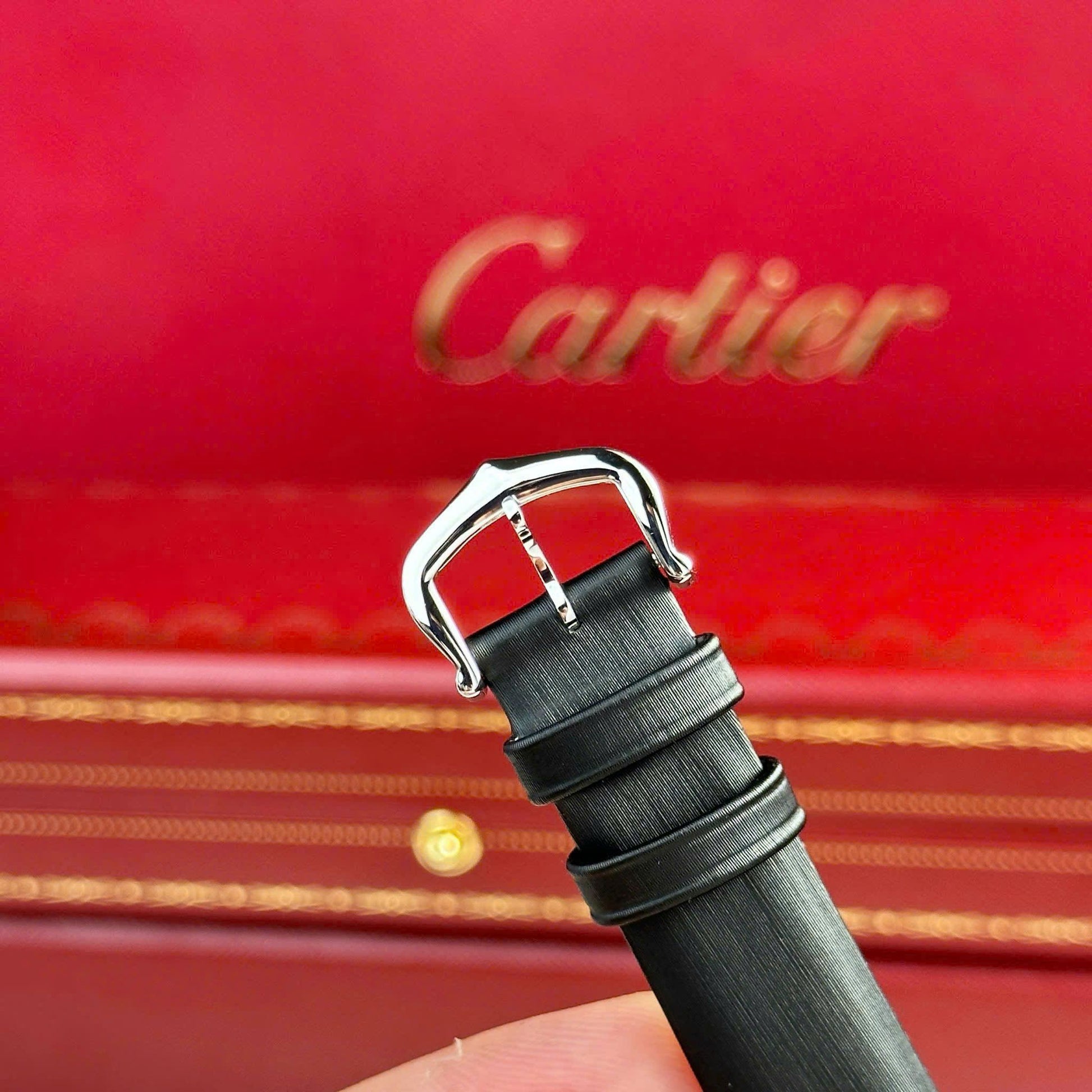 CARTIER TANK 22 MM - Montre Cartier - Femme - VEM712