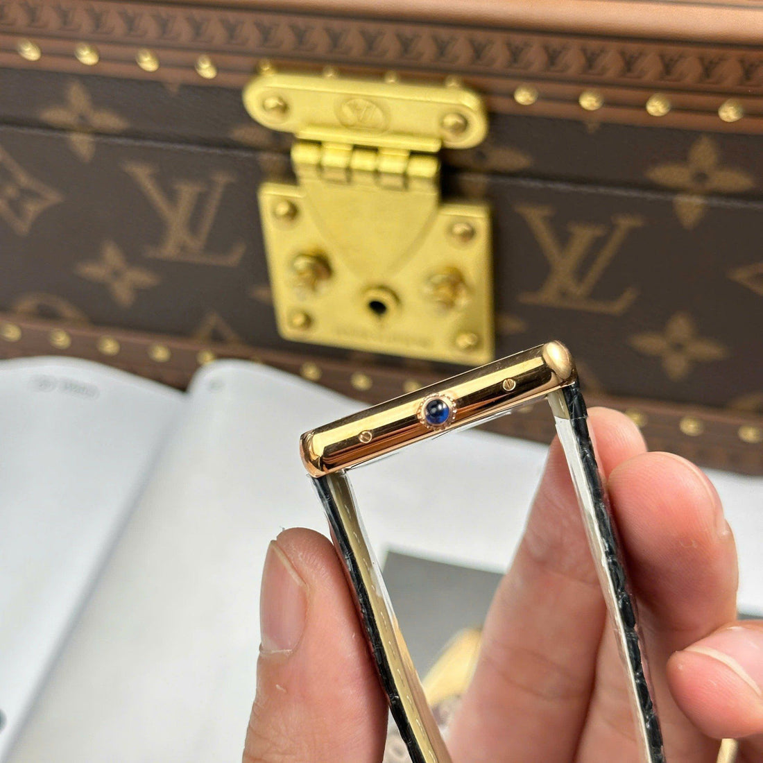 CARTIER TANK 27 MM - Montre Cartier - Femme - VEM705