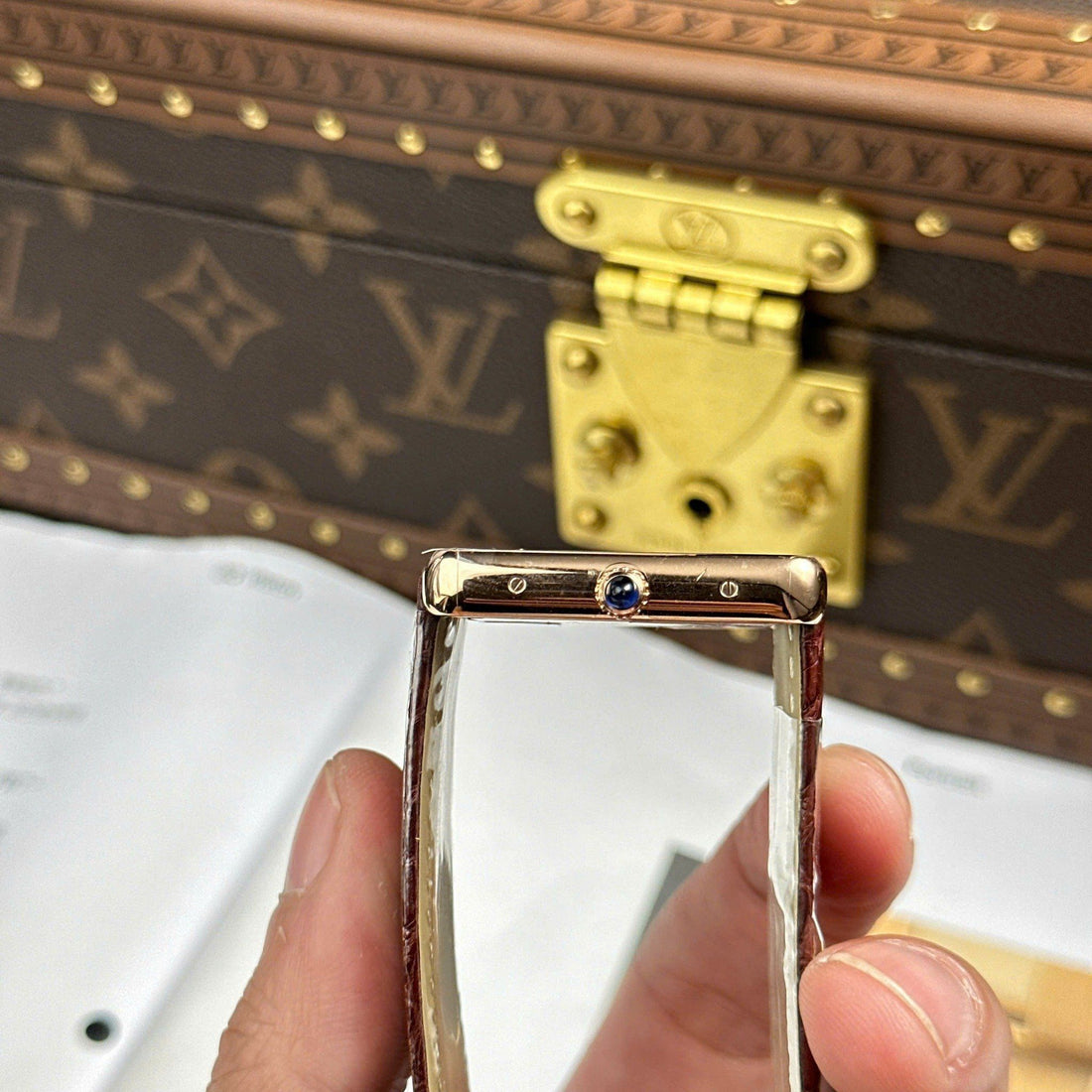 CARTIER TANK 27 MM - Montre Cartier - Femme - VEM706