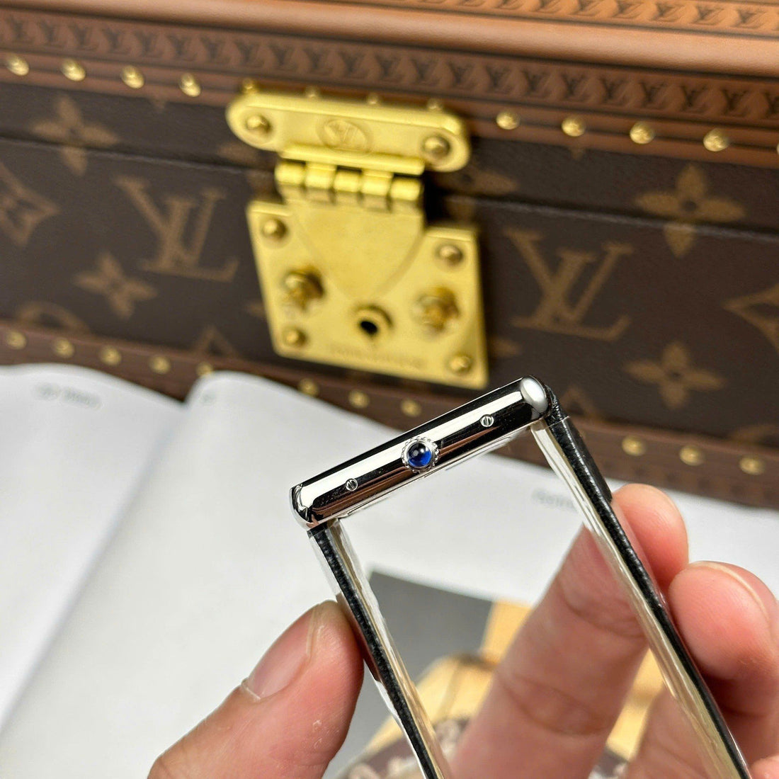 CARTIER TANK 27 MM - Montre Cartier - Femme - VEM707