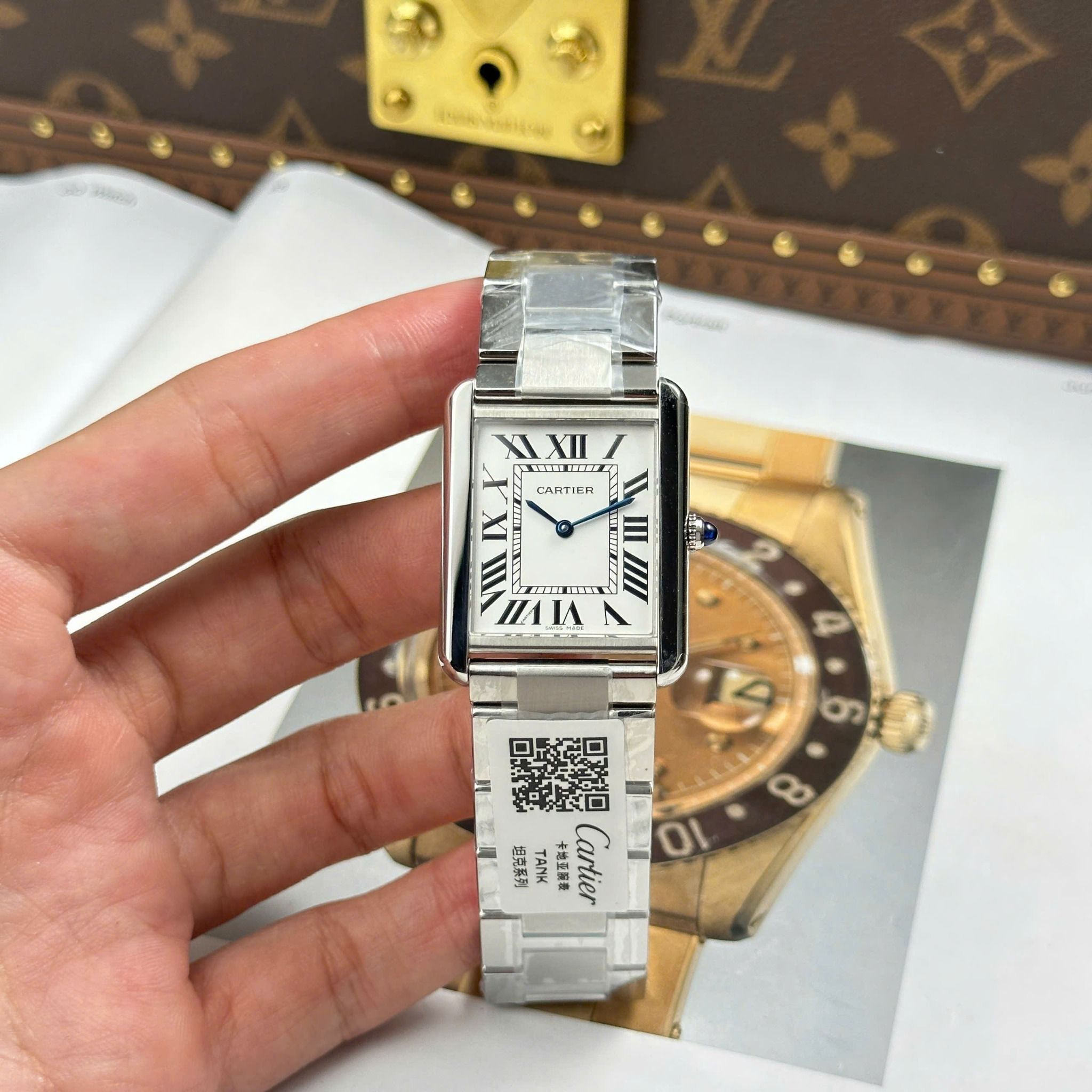CARTIER TANK 27 MM - Montre Cartier - Femme - VEM674